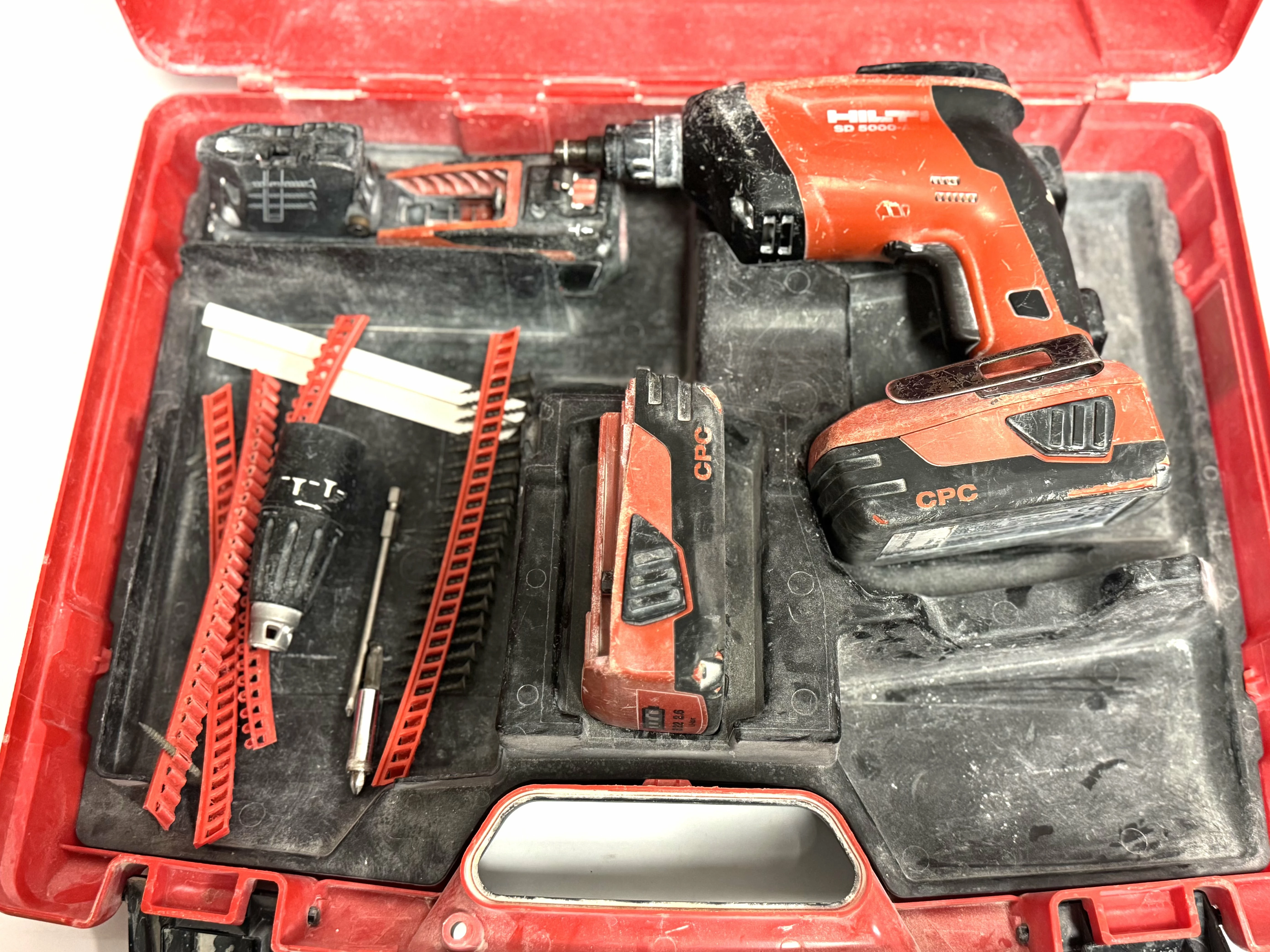 wkretarka-do-plyt-gipsowo-kartonowych-hilti-sd-5000-a22-podajnik-ean-gtin-7613023999324