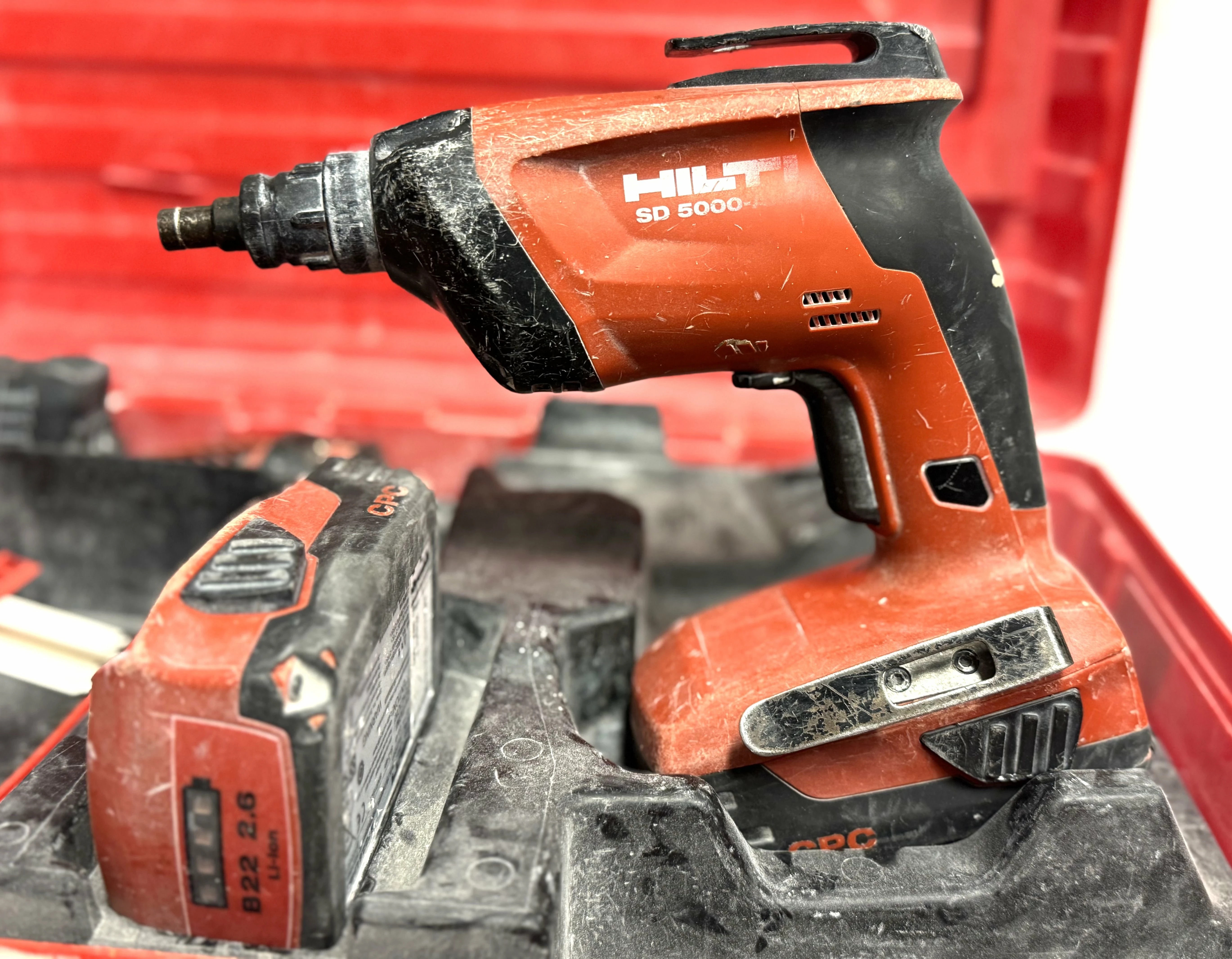 wkretarka-do-plyt-gipsowo-kartonowych-hilti-sd-5000-a22-podajnik-rodzaj-silnika-204657-381877