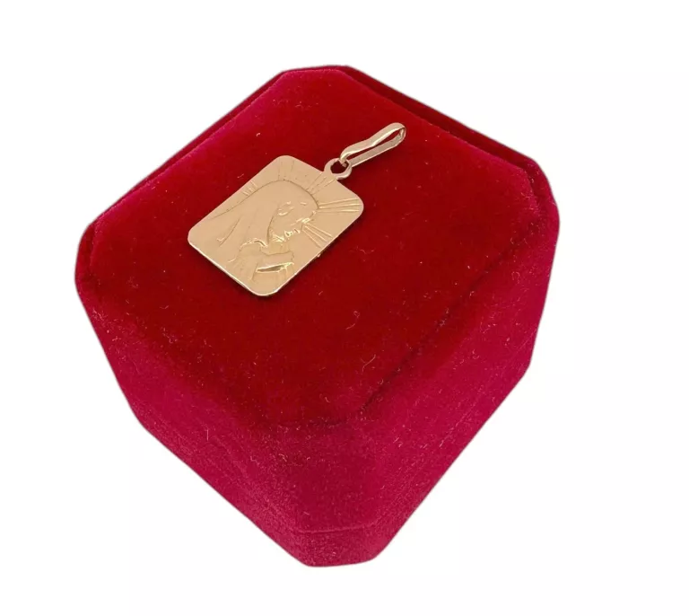 ZŁOTA ZAWIESZKA MATKA BOSKA 1,68G 585