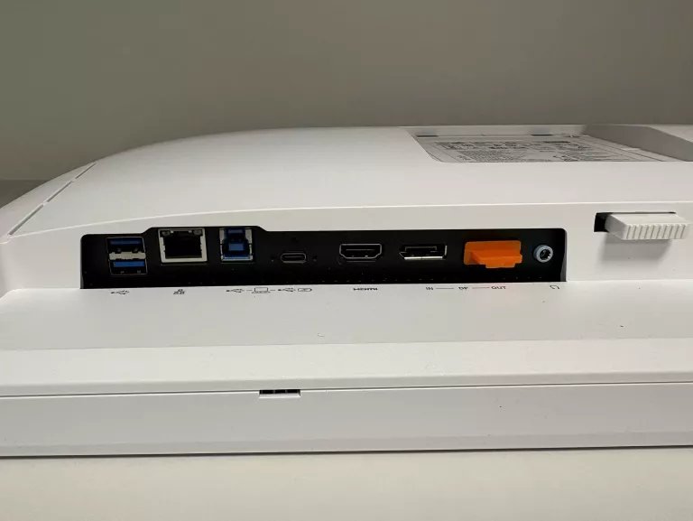 MONITOR LED FUJITSU P2410TE ZESTAW - IGŁA!