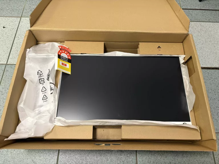 MONITOR LED FUJITSU P2410TE ZESTAW - IGŁA!