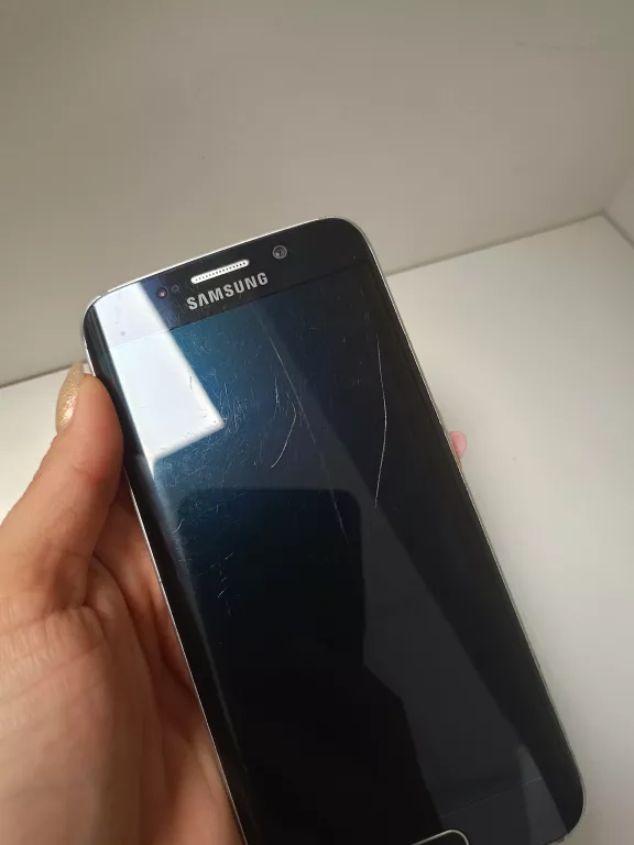 TELEFON SAMSUNG GALAXY S6 EDGE 3/64 GB