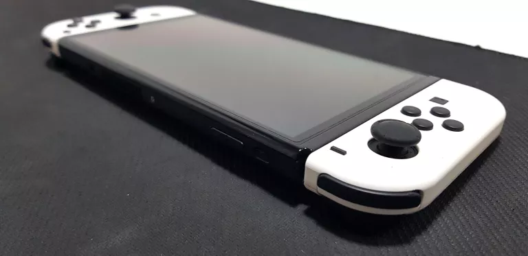 KONSOLA NINTENDO SWITCH HAC-002+STACJA DOK+PAD+POKROWIEC+FUTERAŁ STAN BDB
