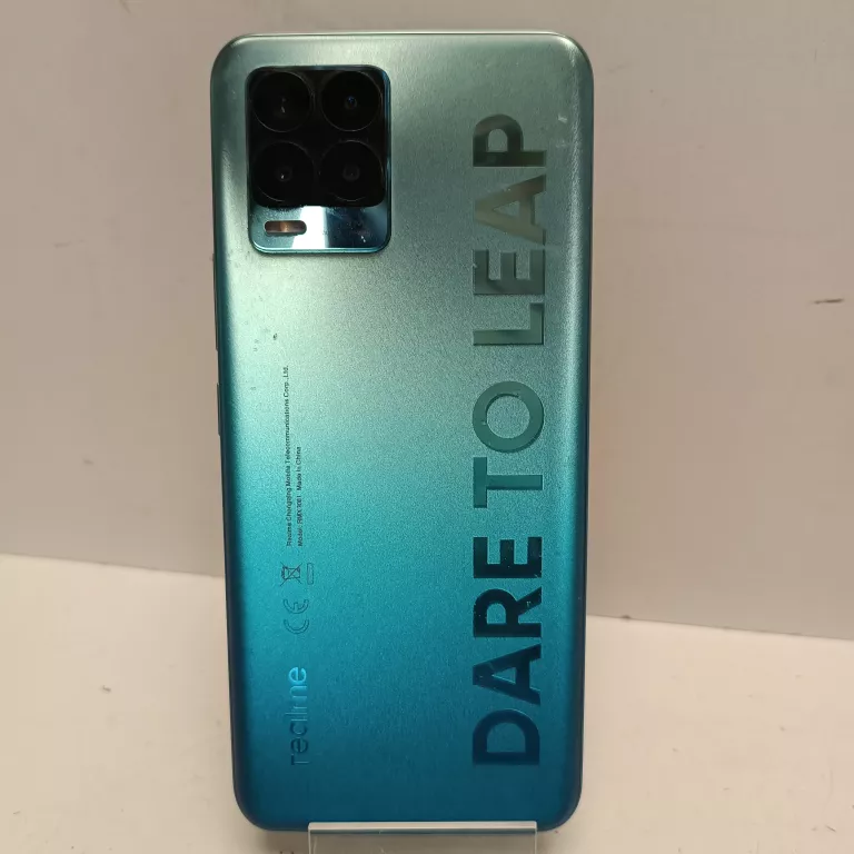 TELEFON REALME 8 PRO PRZEBARWIENIA NA EKRANIE 8/128GB