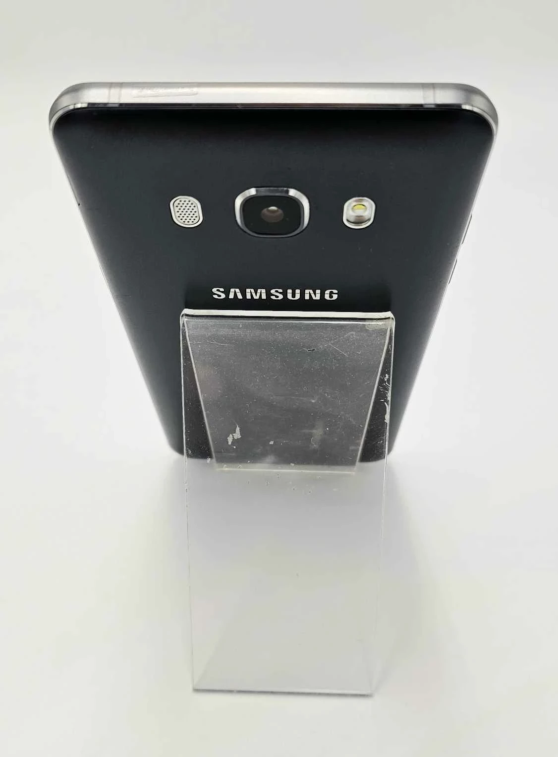 telefon-samsung-galaxy-j5-2016-216gb-stan-11323-2