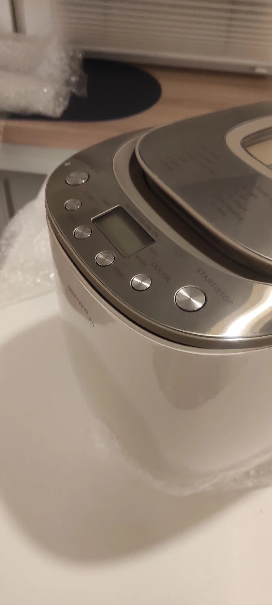 wypiekacz-do-chleba-delimano-joy-bm4406g-gs-uszkodzony-material-obudowy-210250-2