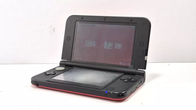 KONSOLA NINTENDO 3DS XL + ŁAD + MARIO KART 7