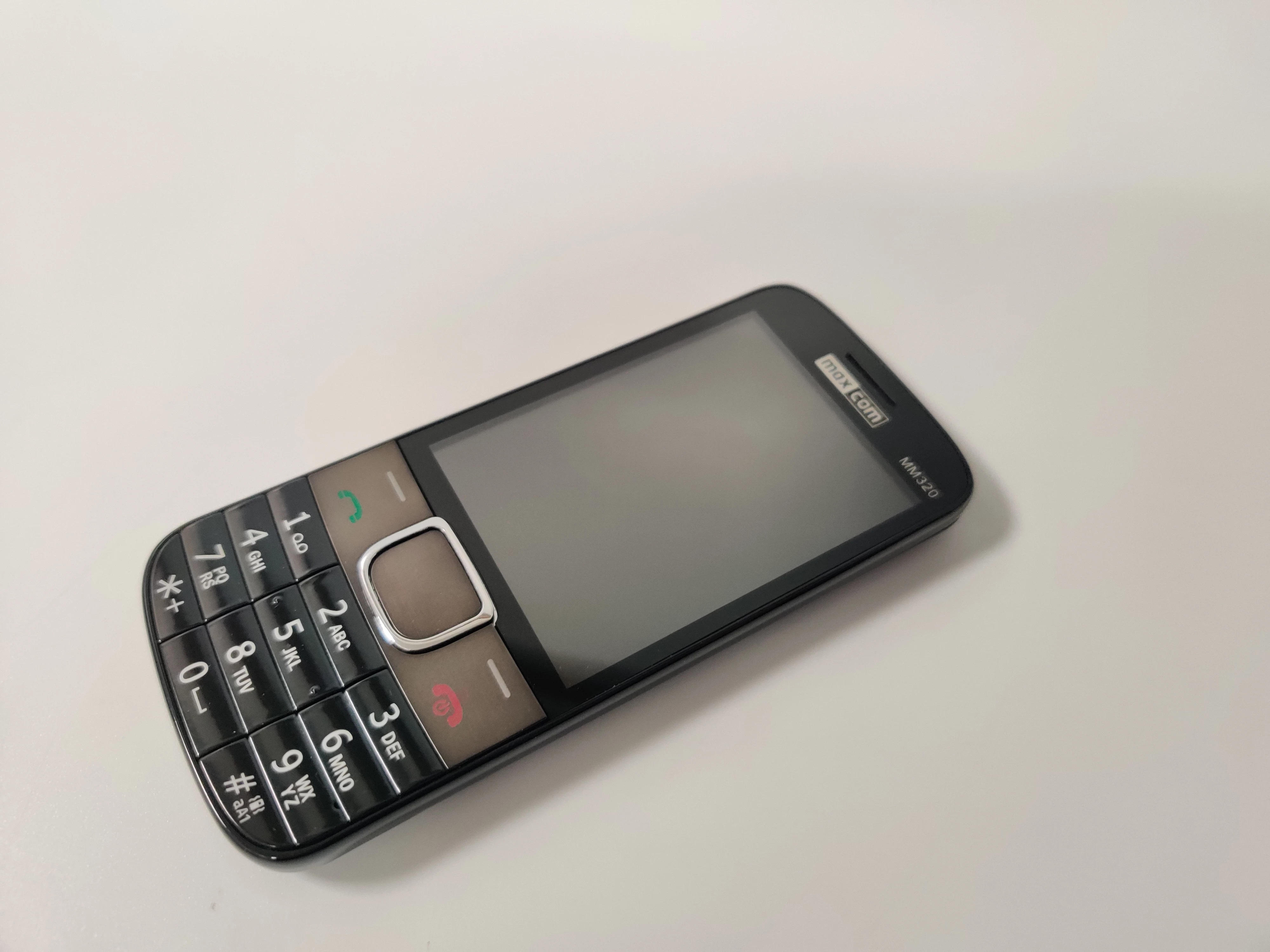 telefon-maxcom-mm320-stan-11323-2