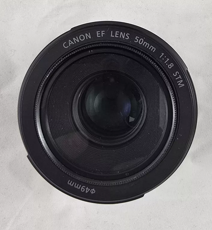 aparat-canon-60d-obiektyw-canon-lens-ef-50mm-118-stm-model-eos-60d