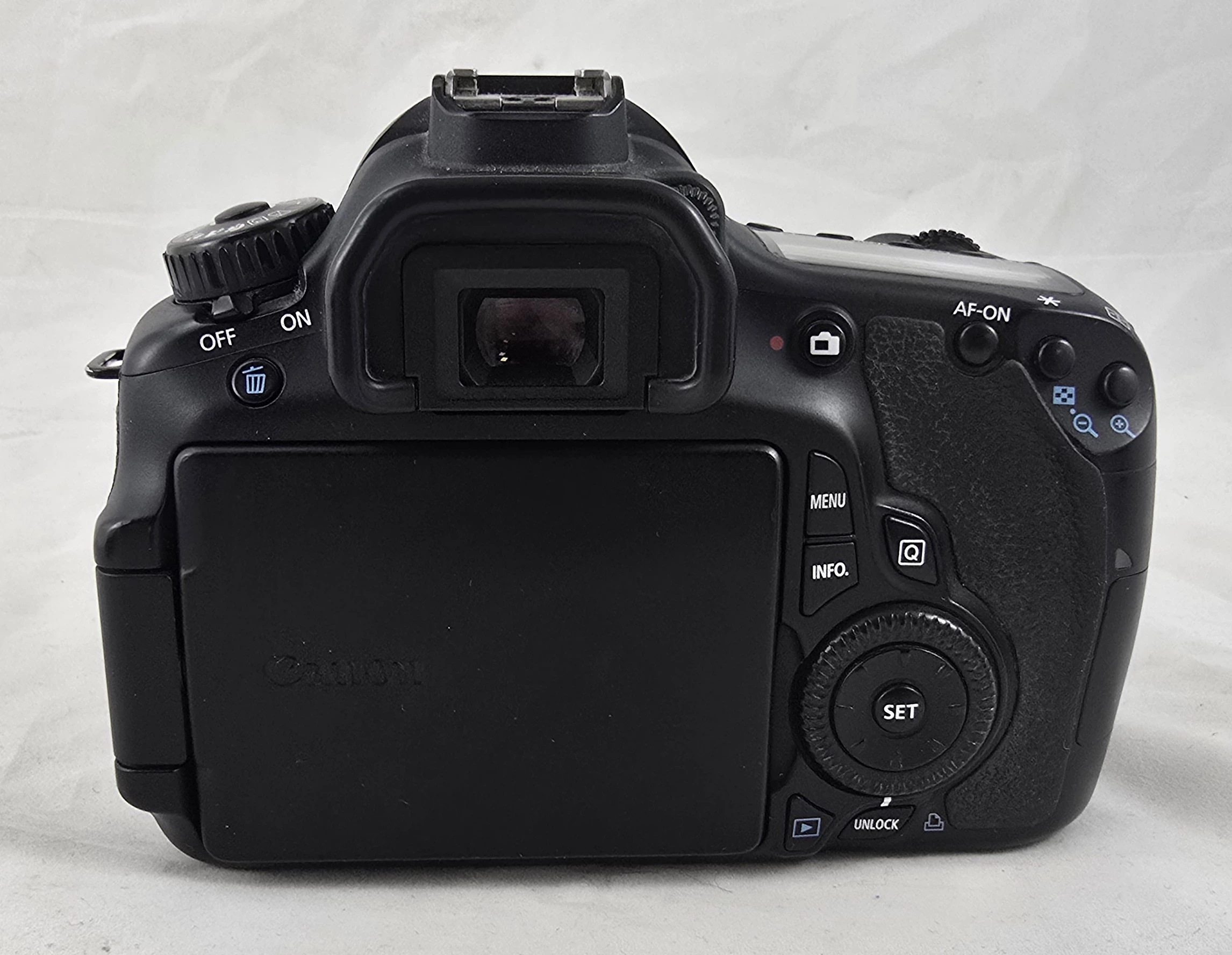 aparat-canon-60d-obiektyw-canon-lens-ef-50mm-118-stm-stan-11323-2