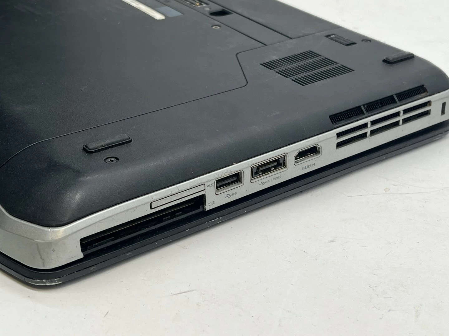 laptop-dell-e5530-i5-3320m-320gb-hdd-4gb-ram-zasilacz-stan-11323-2