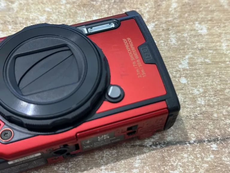 aparat-cyfrowy-podwodny-olympus-tough-tg-6-komplet-rozdzielczosc-1200