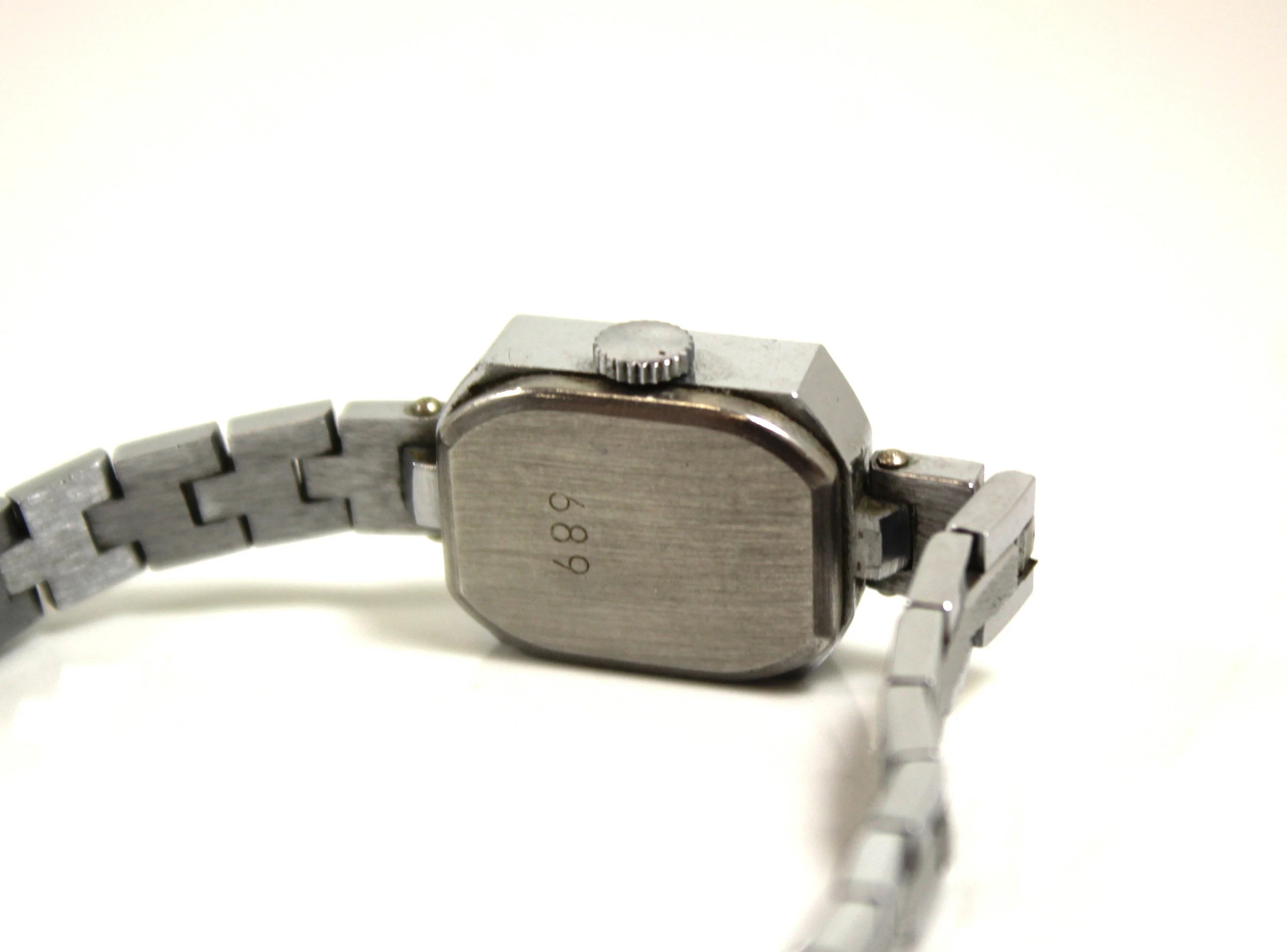 zegarek-lucz-niebieski-bransoleta-wolska-89-warszawa