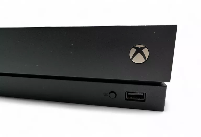 KONSOLA XBOX ONE X 1TB