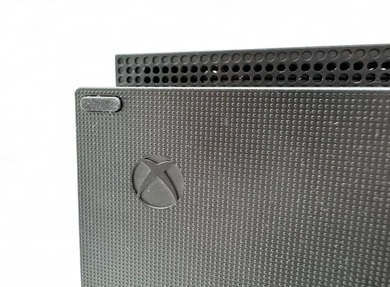 KONSOLA XBOX ONE X 1TB