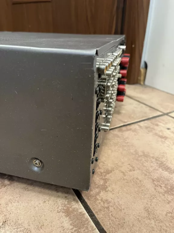 amplituner-yamaha-rx-v2600-system-dzwieku-208026-235158