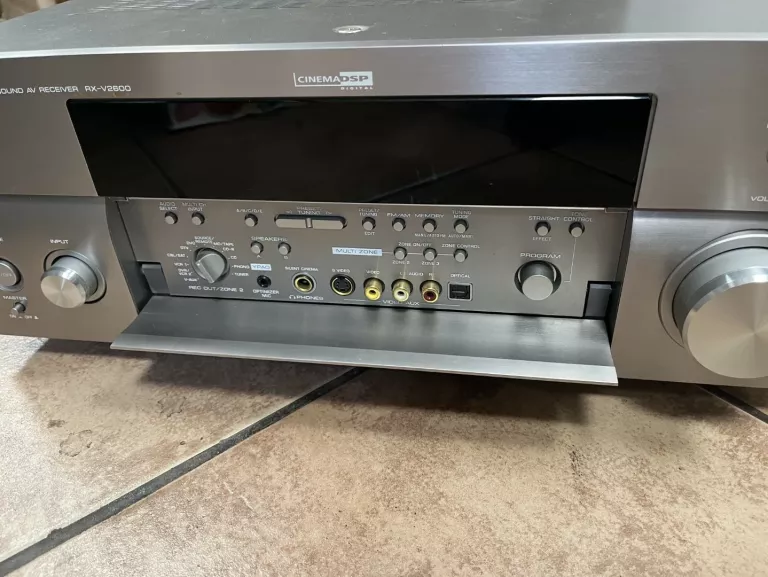 amplituner-yamaha-rx-v2600-stan-11323-2