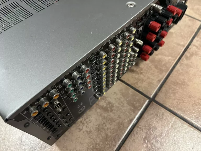 amplituner-yamaha-rx-v2600-komunikacja-207994-32