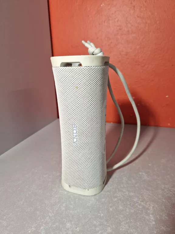 GŁOŚNIK MOBILNY SONY ULT FIELD 1