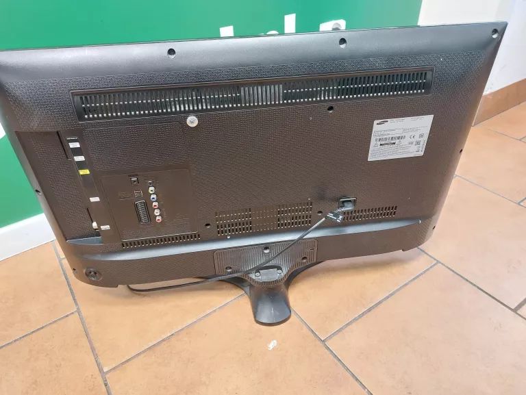 TELEWIZOR SAMSUNG UE32J5100 32" LED FULL HD + PILOT