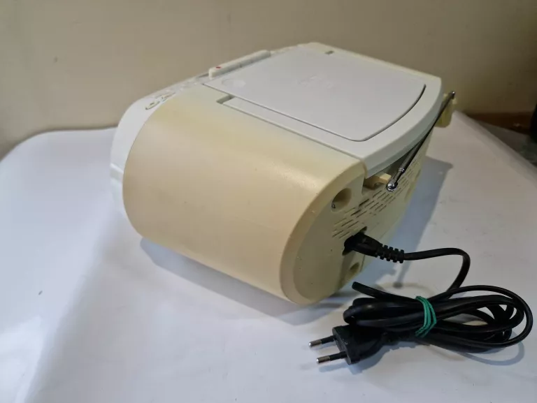 RADIOODTWARZACZ SONY CFD-S50