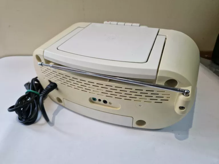 RADIOODTWARZACZ SONY CFD-S50