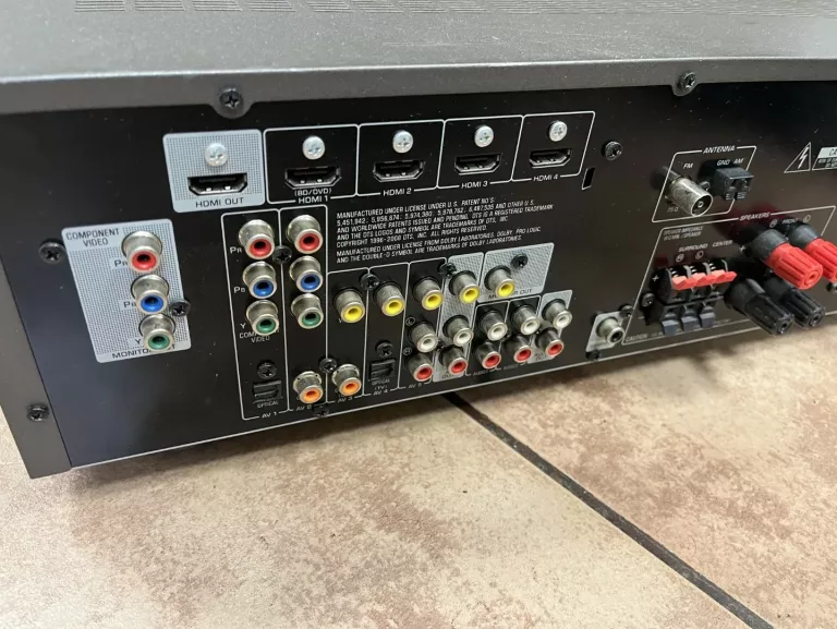 YAMAHA RX-V367 AMPLITUNER 5.1