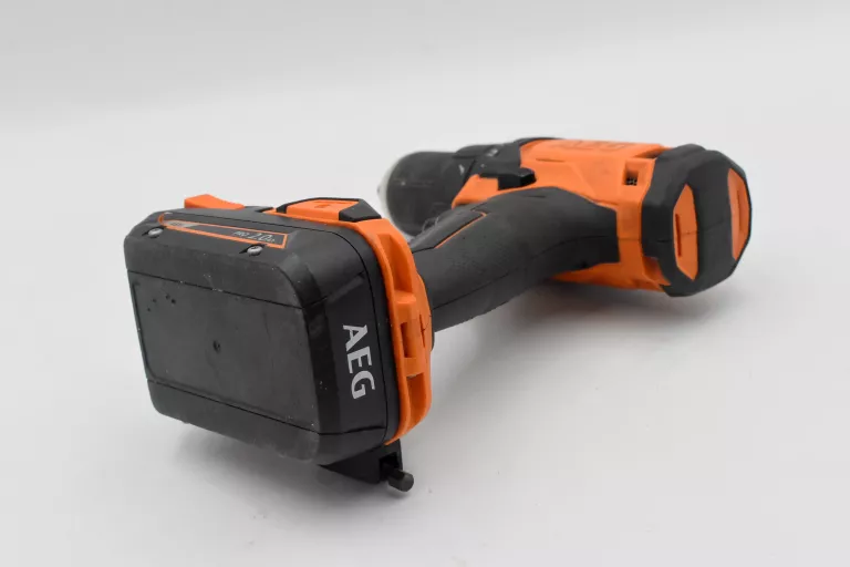 WKRĘTARKA AEG BSB18G4 + 2XAKU 2,0AH ŁADOWARKA