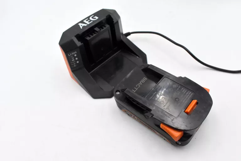 WKRĘTARKA AEG BSB18G4 + 2XAKU 2,0AH ŁADOWARKA