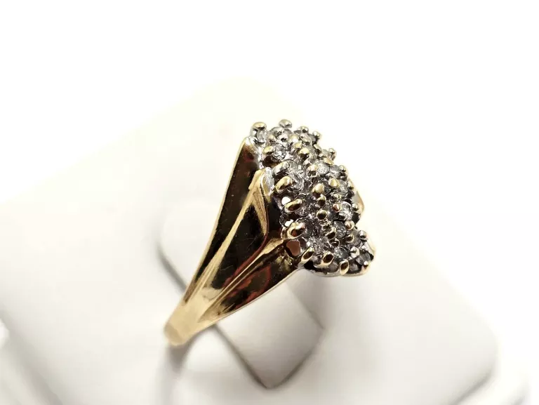 ZŁOTY PIERŚCIONEK Z DIAMENTAMI 417 3,77G 0,22CT 16