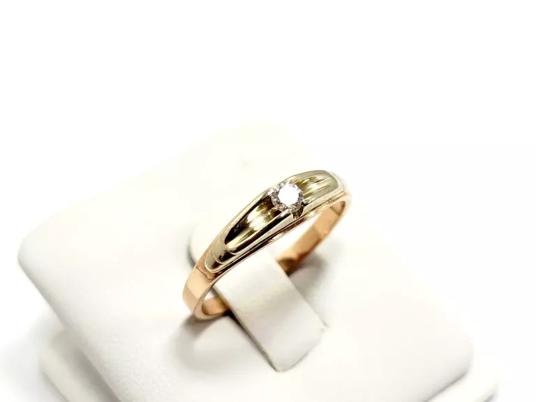 ZŁOTY PIERŚCIONEK Z DIAMENTEM 585 3,04G 0,12CT 17