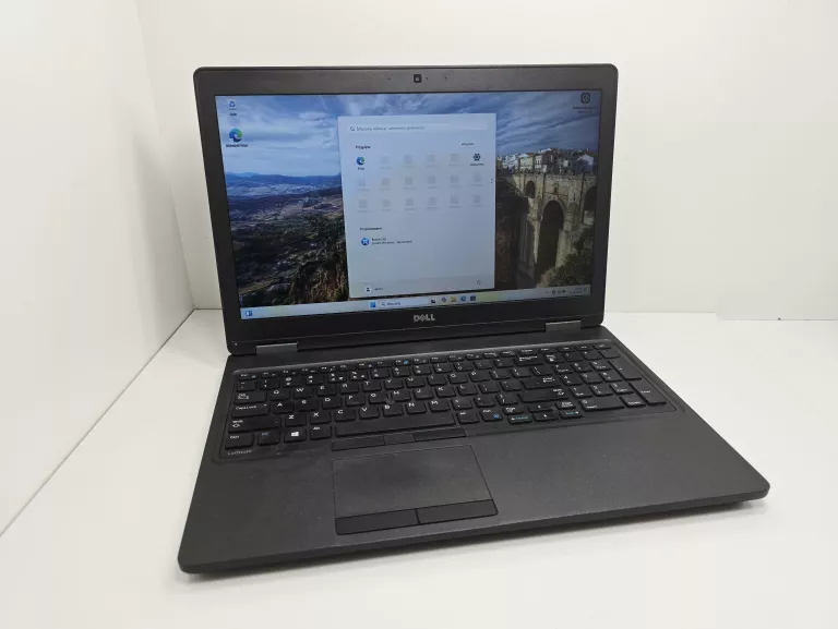 DELL LATITUDE E5580 | 15,6" | INTEL CORE I5-6300 | 8GB RAM | 256GB
