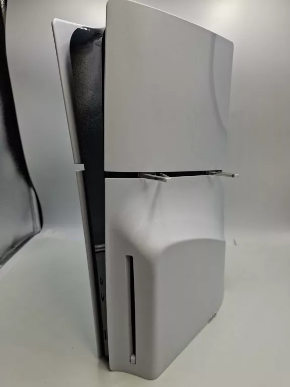 KONSOLA SONY PLAYSTATION 5 KOMPLET