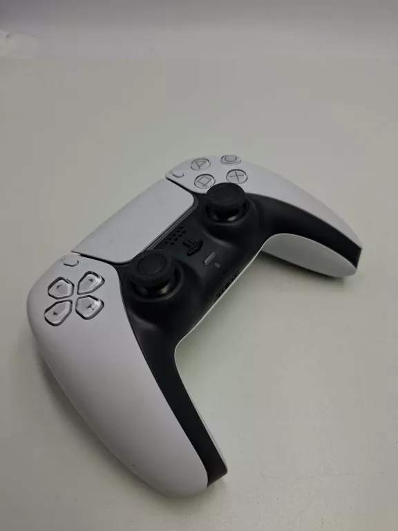 KONSOLA SONY PLAYSTATION 5 KOMPLET