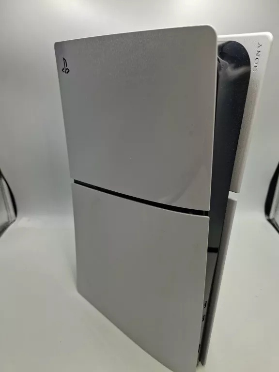 KONSOLA SONY PLAYSTATION 5 KOMPLET