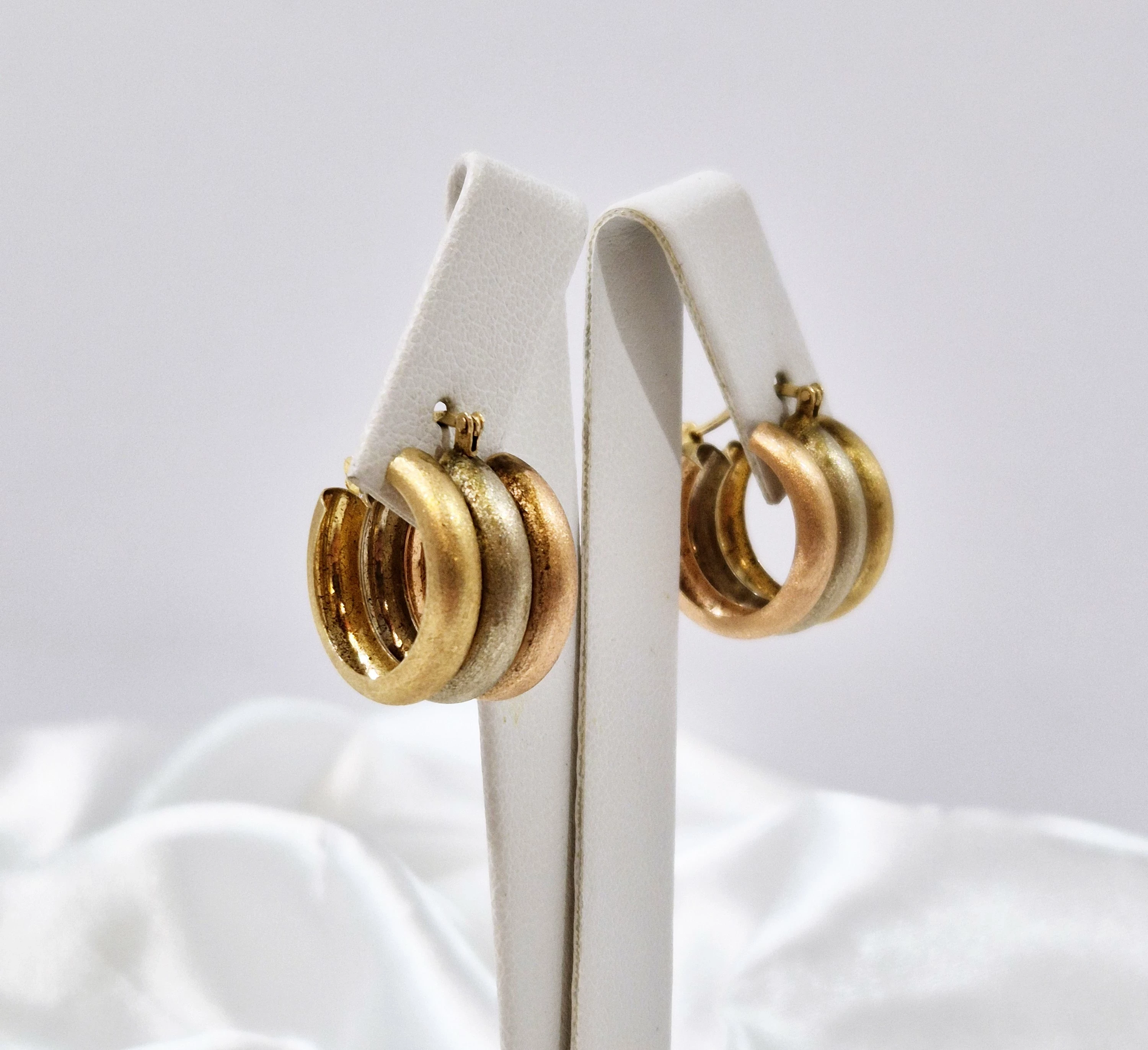 zlote-585-14k-kolczyki-trojkolorowe-kola-potrojne-39g-ean-gtin-5905868205312