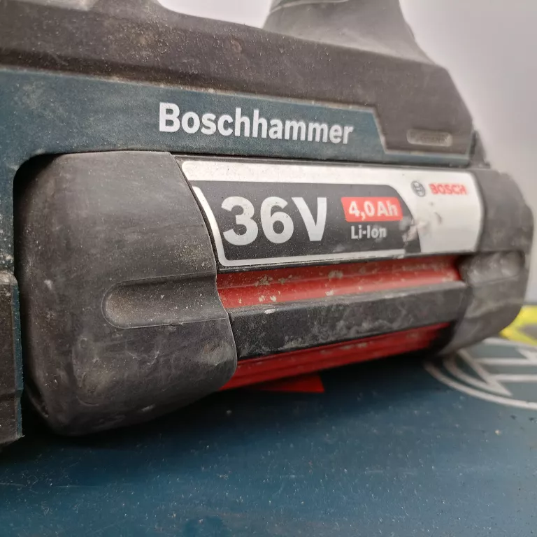 MŁOTOWIERTARKA BOSCH GBH 36 VF-LI PLUS + ŁADOWARKA + AKUMULATOR 36V 4AH