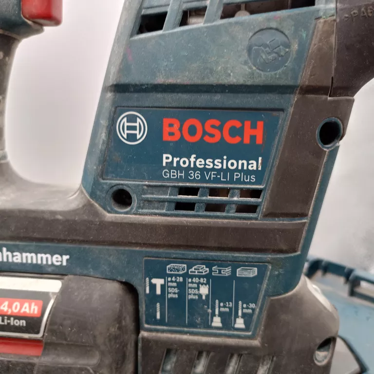 MŁOTOWIERTARKA BOSCH GBH 36 VF-LI PLUS + ŁADOWARKA + AKUMULATOR 36V 4AH
