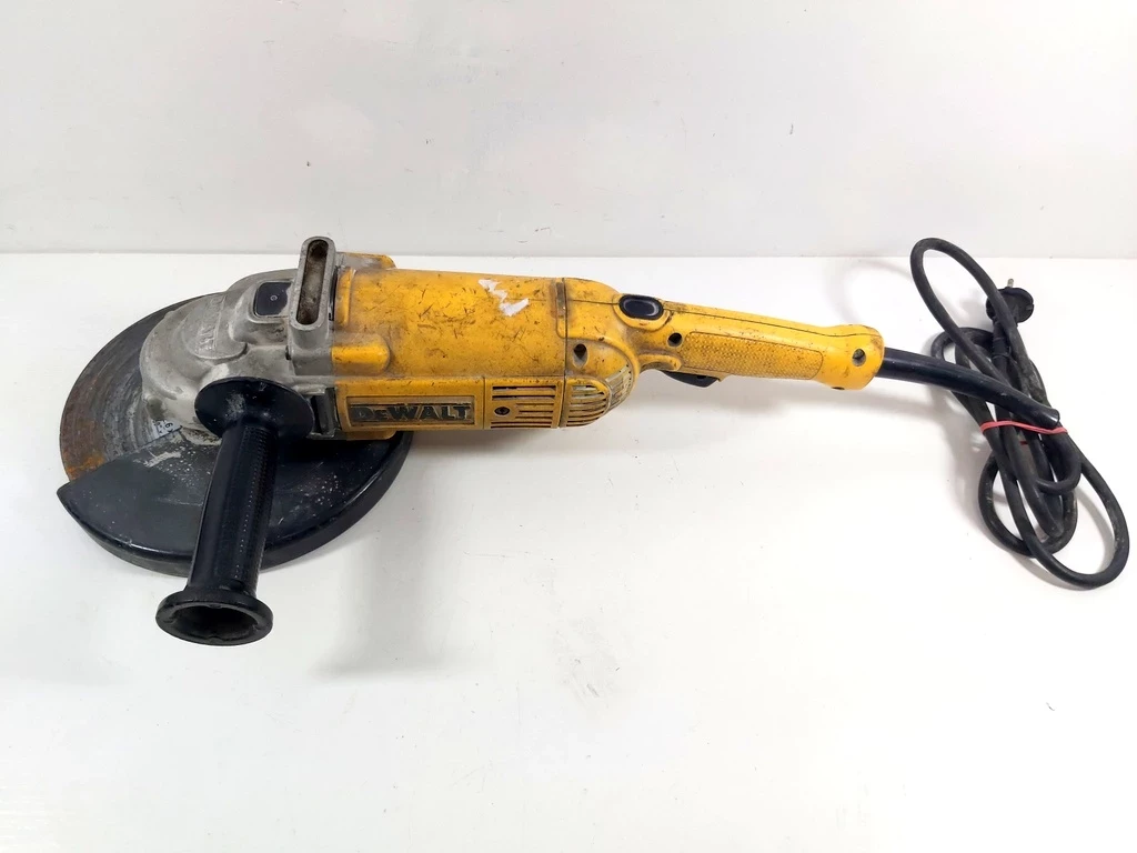 szlifierka-katowa-dewalt-d28490-230mm-2000w-mickiewicza-1-nidzica