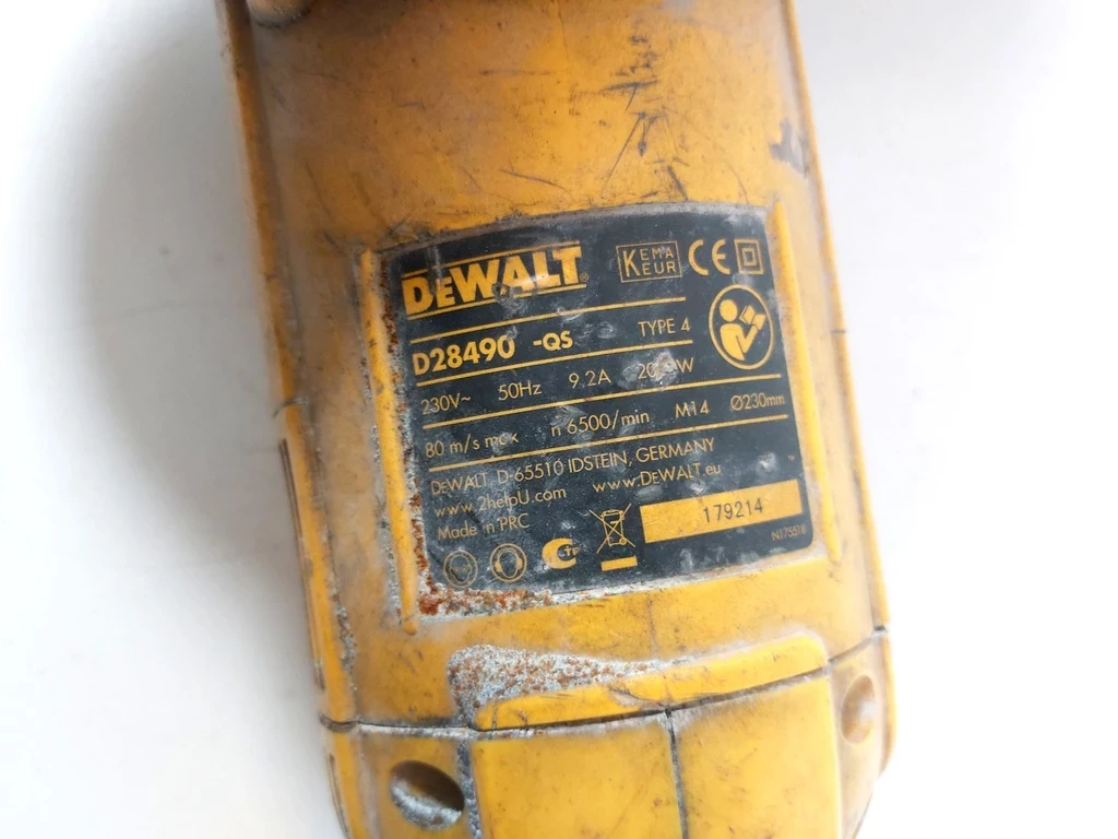 szlifierka-katowa-dewalt-d28490-230mm-2000w-stan-11323-2