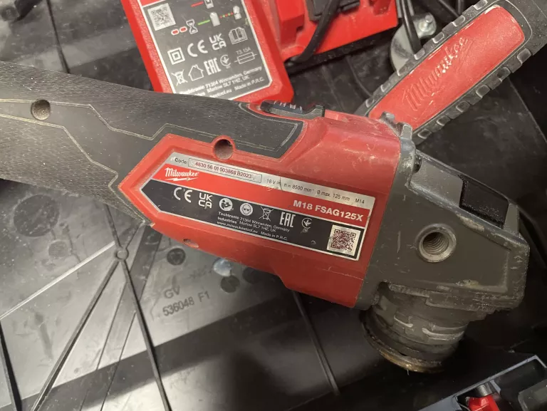 SZLIFIERKA KĄTOWA MILWAUKEE M18 FSAG125X +AKU,ŁAD