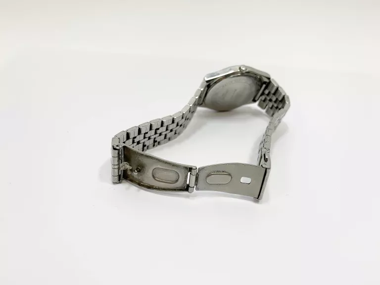 ZEGAREK CASIO 4393