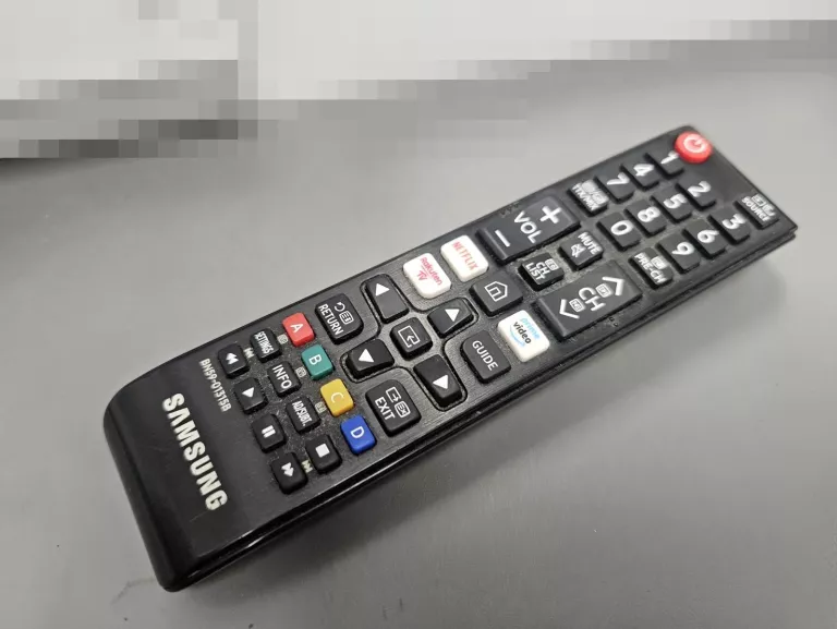 TELEWIZOR SAMSUNG UE43RU7092U SMART DVBT PILOT