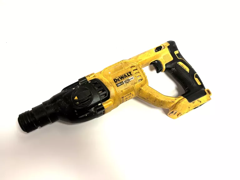 MŁOTOWIERTARKA 3-FUNKCYJNA DEWALT DCH033