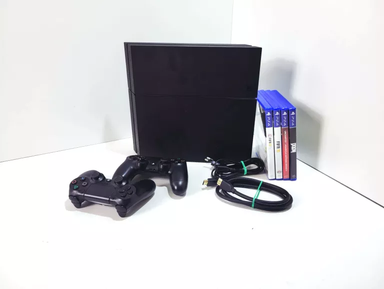 KONSOLA PLAYSTATION 4 500GB
