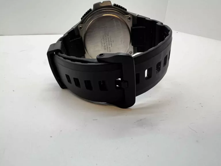 ZEGAREK CASIO W-S220
