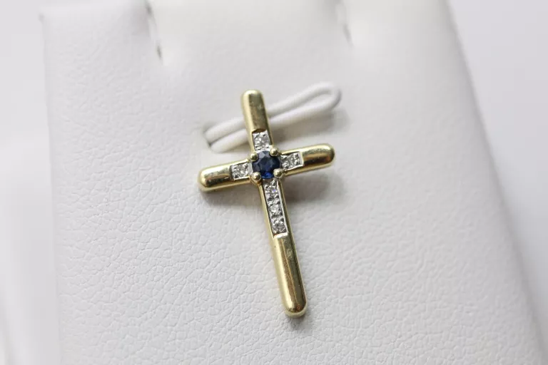 ZŁOTA ZAWIESZKA KRZYŻYK DIAMENTY 0,03CT 585 1,26G.