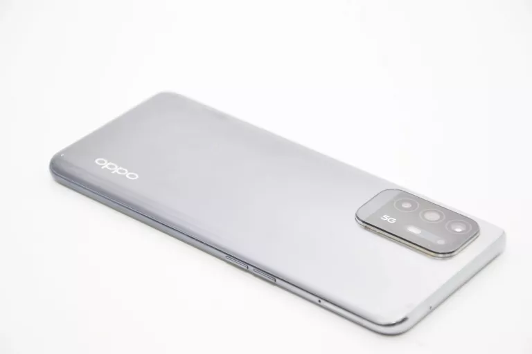 TELEFON OPPO RENO 5Z 128GB