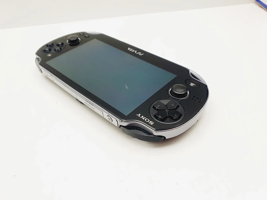 konsola-sony-ps-vita-pch-1104-oled-wifi-3g-komplet-certyfikaty-zgodnosci-218669-1