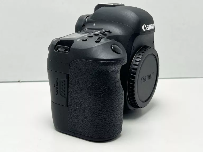 APARAT CANON EOS 6D MARK II | PRZEBIEG 752